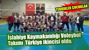 İslahiye Kaymakamlığı Voleybol Takımı Türkiye ikincisi oldu