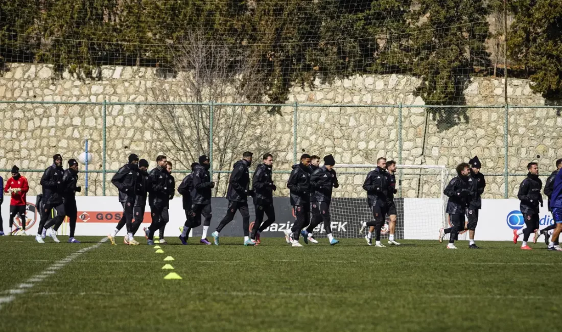 Gaziantep Futbol Kulübü, Ziraat Türkiye Kupası grup aşamasında Fenerbahçe ile